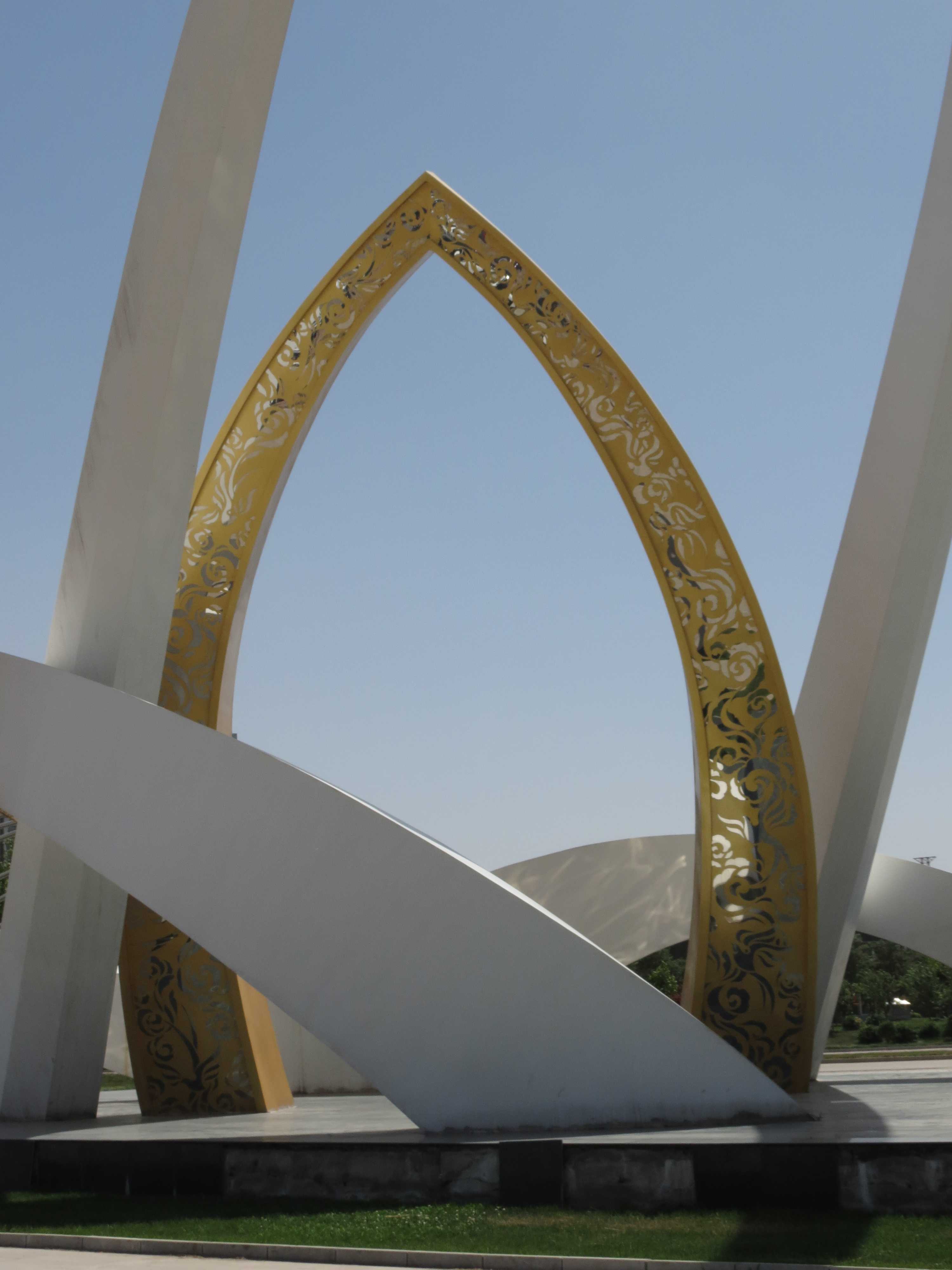 大型不銹鋼雕塑,機場不銹鋼雕塑,廣場景觀雕塑